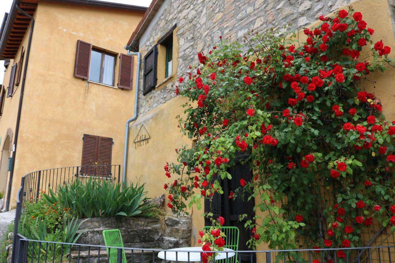 Bed & Breakfast Casa Lisetta Valtopina Exterior photo